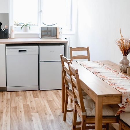 Apartman U Sklepu Sardice Exterior photo